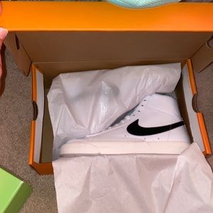 BRAND NEW nike blazers